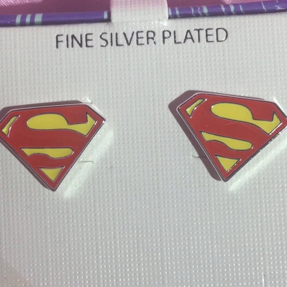 ⭐️ Super Girl Earrings Silver Platted, DC “ Girls Rule “Fine Jewerly Collection”